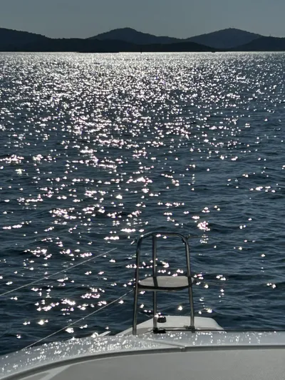 Vitorlázás a Balatonon és Adrián