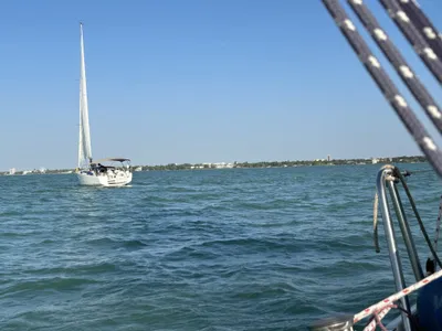 Vitorlázás a Balatonon és Adrián