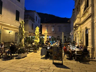 Vitorlázás a Balatonon és Adrián