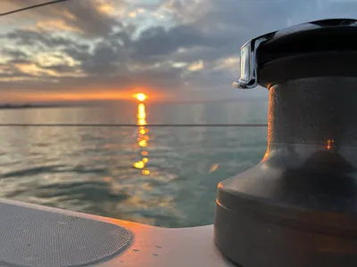 Vitorlázás a Balatonon és Adrián